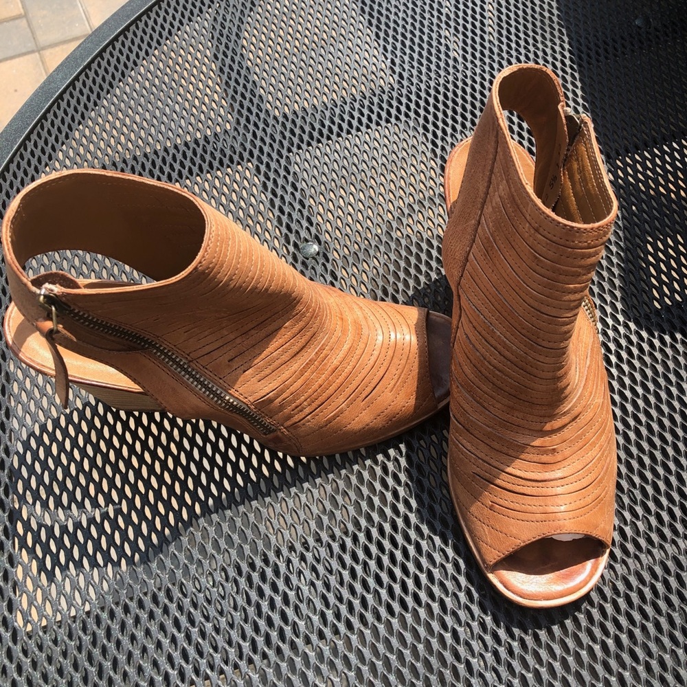 Paul Green Shoes “The Day Maker”